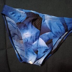 VINTAGE 1" SIDES SPEEDO SWIM BRIEF, SIZE 32", BLUES PATTERN (*) - (Pre-owned)